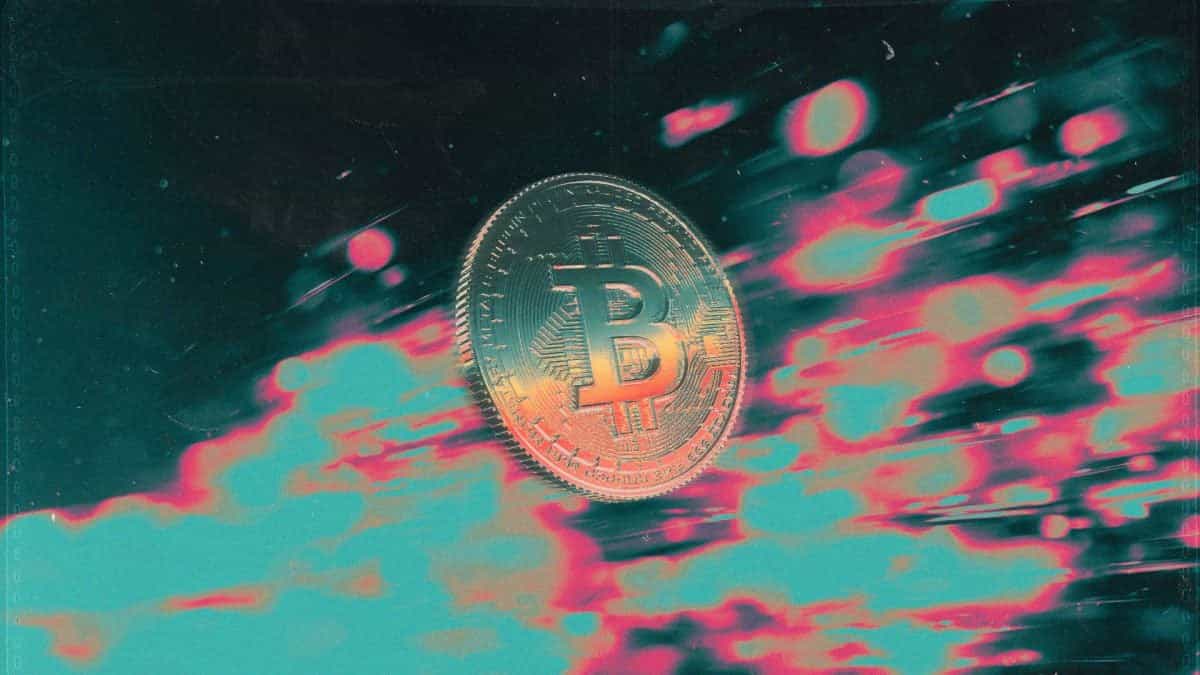 صناديق بيتكوين وإيثر تنتعش بعد 8 أسابيع من سحب الأموال